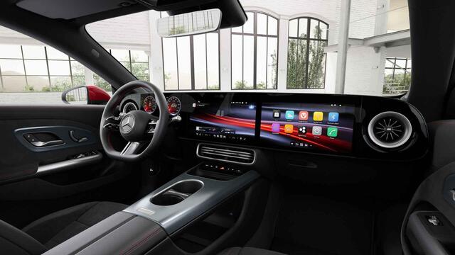 Mercedes-Benz Cla Shooting Brake 250+ Business Solution AMG 85 kWh | Premium Pakket | Sportstoelen | Trekhaak | Stoelverwarming | Superscreen |