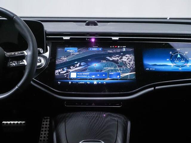 Mercedes-Benz E-KLASSE 300 e AMG | Panoramadak | MBUX Superscreen