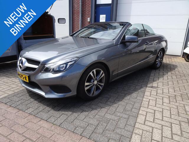 Mercedes-Benz E-KLASSE Cabrio 200 Ambition