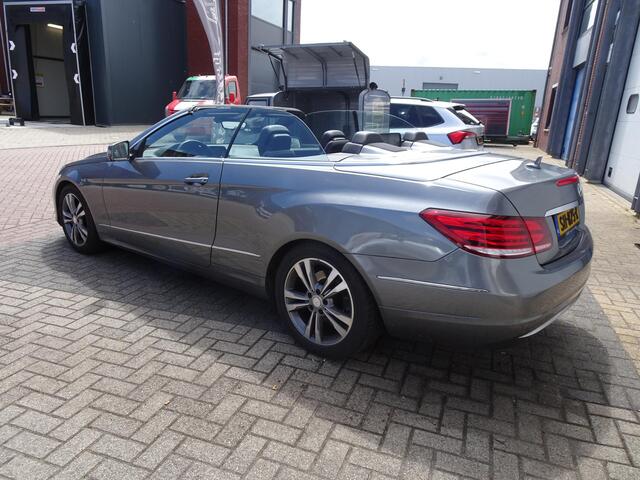 Mercedes-Benz E-KLASSE Cabrio 200 Ambition