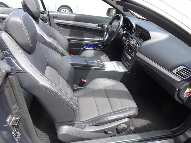 Mercedes-Benz E-KLASSE Cabrio 200 Ambition