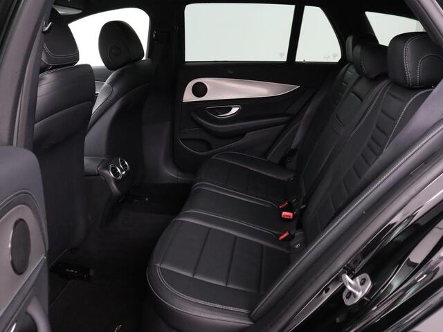Mercedes-Benz E-KLASSE 300de AMG Line | Adaptive cruise | Nappaleder | 360 Camera | Carplay | Stoelverwarming | Sfeerverlichting | Widescreen | Navigatie | Full LED