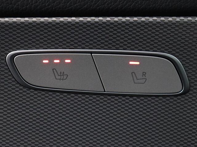 Mercedes-Benz E-KLASSE 300de AMG Line | Adaptive cruise | Nappaleder | 360 Camera | Carplay | Stoelverwarming | Sfeerverlichting | Widescreen | Navigatie | Full LED