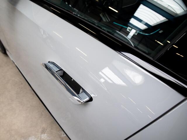 Mercedes-Benz E-KLASSE Limousine 300 e Sport Edition Panorama dak