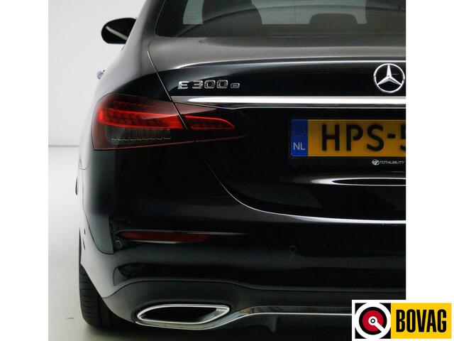 Mercedes-Benz E-KLASSE 300 e 4MATIC AMG Line | Pano | Burmester | 360 Camera | Widescreen Apple carplay / Android auto, Sfeerverlichting