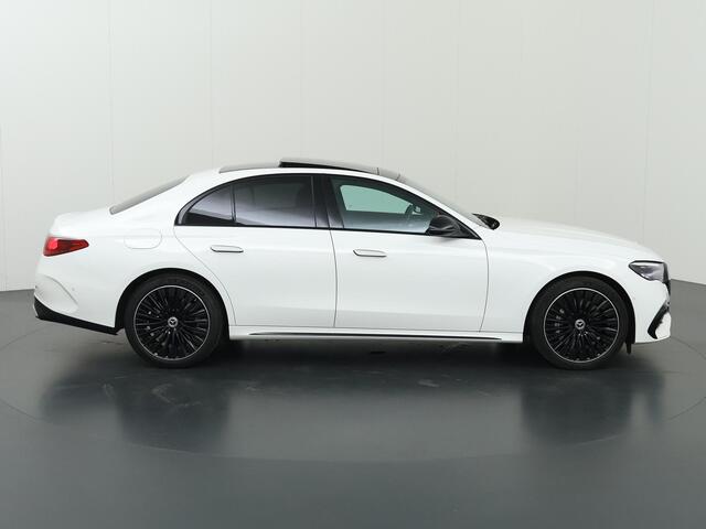 Mercedes-Benz E-KLASSE 300 e AMG Line | AMG | Panoramadak | Winter pakket | Night pakket | 20 inch |