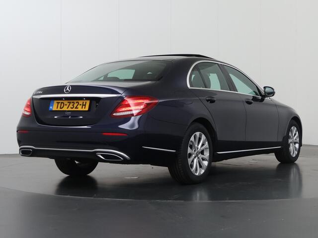 Mercedes-Benz E-KLASSE 220 d | Panoramadak | Sfeerverlichting | Thermatic | navigatie | Cruise Control | Sfeerverlichting |
