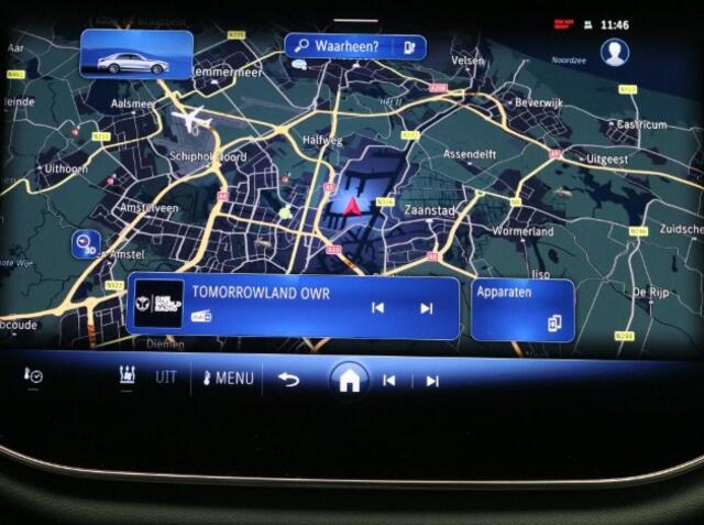 Mercedes-Benz E-KLASSE 300 e Sport Edition | Panorama Schuif-Kanteldak | 360° camera | AMG Line | MBUX Superscreen | 20" multispaaks lichtmetalen AMG velgen. Inclusief 24 maanden MB Certified garantie voor Europa.