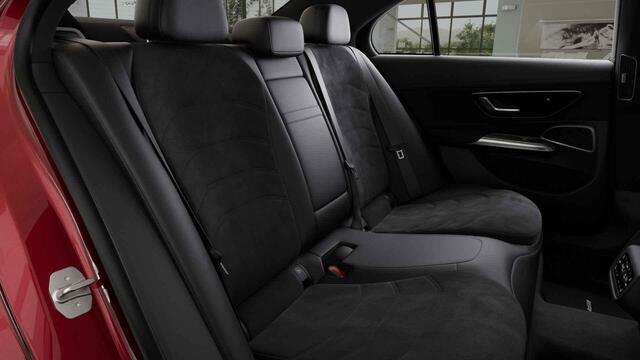 Mercedes-Benz E-KLASSE 300 e AMG Line | Premium plus | Techniek pakket | Rij assistentiepakket | Superscreen | Night pakket |