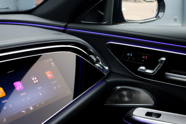 Mercedes-Benz E-KLASSE 220 d AMG Line Premium+ | Hyperscreen | Distronic+ | Achterasbesturing | Luchtvering | Memory | Soft-Close | 3D-Display | Stoelventilatie | Burmester | HUD | Surround Camera |