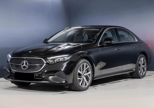 Mercedes-Benz E-KLASSE 300 de Plug-In Hybrid Avantgarde Distronic LED Camera Stoelverwarming 19 Inch