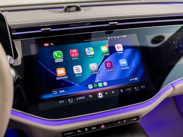 Mercedes-Benz E-KLASSE 300 e 4MATIC Exclusive Line 313Pk (PASSAGIER DISPLAY, PANORAMADAK, ACHTERAS STURING, LUCHTVERING, COMFORTSTOELEN, DIGITAL LIGHT, 1e EIGENAAR, NIEUWSTAAT)