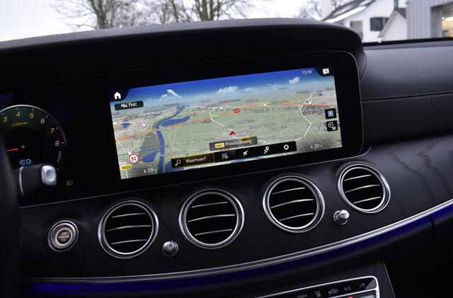 Mercedes-Benz E-KLASSE 300 e AMG Line