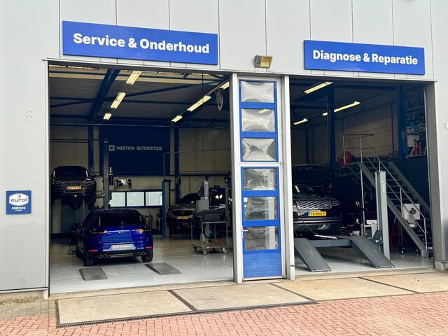 Mercedes-Benz E-KLASSE 200 AMG Line | Pano | Elc trekhaak | Bijrijderdisplay