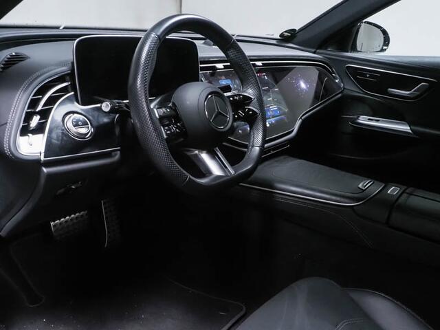 Mercedes-Benz E-KLASSE 300 e AMG Line