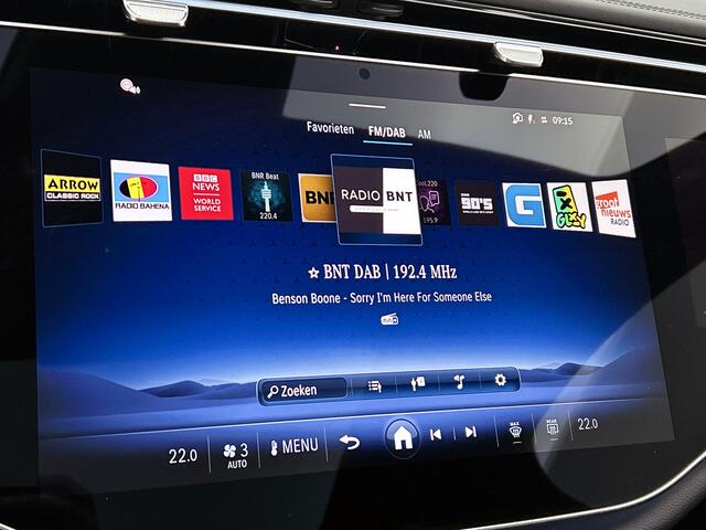 Mercedes-Benz E-KLASSE 300 e Sport Edition | Nightpakket | Memorypakket voorstoelen | Adaptieve Cruisecontrol | Smartphone integratie | Panoramaschuifdak | Digital Light | 360° camera | MBUX Superscreen |