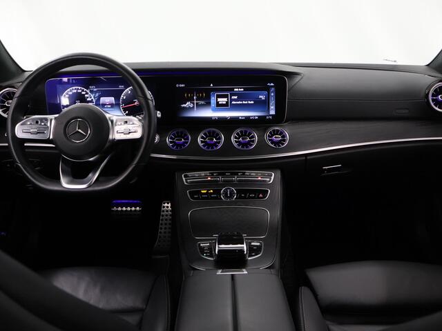 Mercedes-Benz E-KLASSE Coupé 200 Premium Plus | AMG | Night | Panoramadak | Memory | Burmester | Rijassistentiepakket | Lederen bekleding | 20" lichtmetalen velgen |