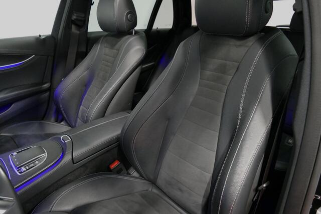 Mercedes-Benz E-KLASSE 300 e AMG Line / E63 AMG Diffuser / Panamericana Grill / Panoramadak / Burmester Surround Sound / Rondomzichtcamera / Deels elektr. verstelbare voorstoelen / Ambienteverlichting / Stoelverwarming / Apple Carplay - Android Auto / 20'' LMV / Trekhaak (zwenk