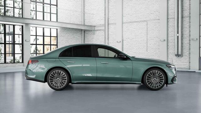 Mercedes-Benz E-KLASSE 300e Sport Edition | Panoramaschuifdak | Premium Pakket | 360° camera | Dodehoekassistent | Burmester | Nightpakket |