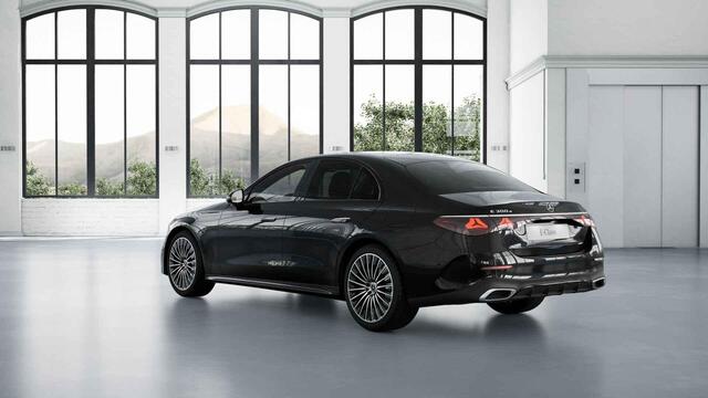 Mercedes-Benz E-KLASSE 300e Sport Edition | Night | Burmester | Rijassistentiepakket | Superscreen | Stoelverwarming/ventilatie | Sfeerverlichting | 360 camera |