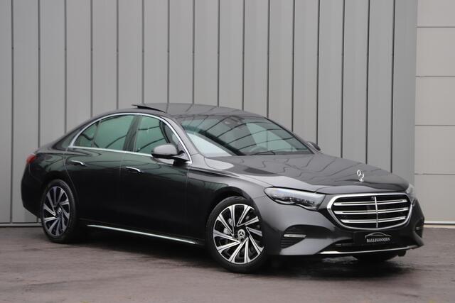 Mercedes-Benz E-KLASSE 300e Exclusive Line | 313PK | Hyperscreen | Massage | Achterasbesturing | Luchtvering | Head-up | Burmester 4D | Digital-light | 2023.
