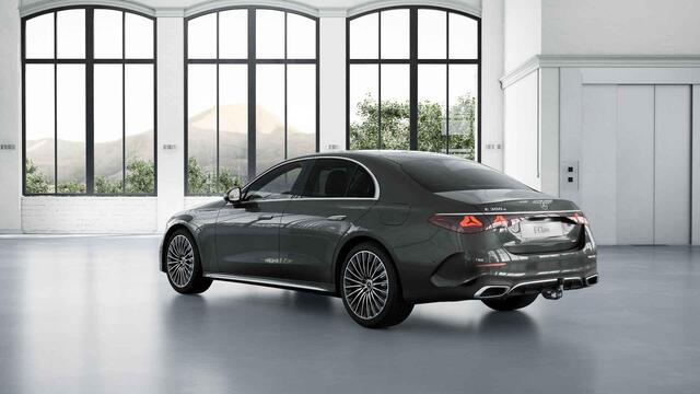 Mercedes-Benz E-KLASSE 300 e Sport Edition | Panoramadak | Trekhaak | Superscreen | Burmester | Memory |