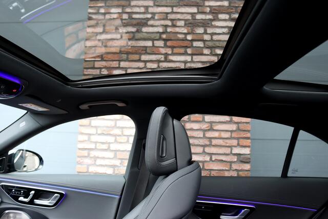 Mercedes-Benz E-KLASSE AMG 53 4MATIC+ Premium | 585pk | Hyperscreen | Achterasbesturing | Distronic+ | Burmester | HUD | Digital Light | Stoelventilatie | Surround Camera | Keyless Go | Soft-Close |