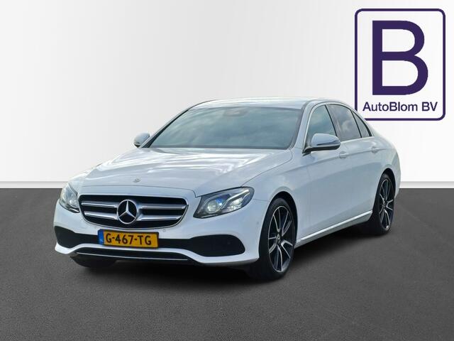 Mercedes-Benz E-KLASSE 200 Premium /Prachtige auto!/Sfeerverlichting/Camera/