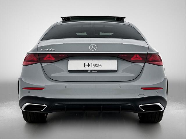 Mercedes-Benz E-KLASSE 300 e Sport Edition | Premium pakket | Rijassistentiepakket Plus | Techniekpakket met Airmatic | Winter pakket | Trekhaak | Leder pakket | 20 inch multispaaks velgen | Stoelventilatie voor |