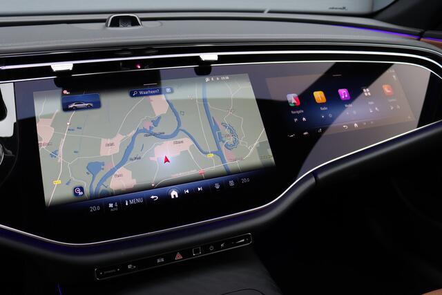 Mercedes-Benz E-KLASSE 220 d AMG Line | Hyperscreen | Distronic | Memory | Burmester | Surround Camera | Keyless Go | Digital Light | Nightpakket | Dodehoekassistent |