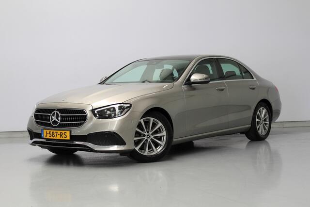 Mercedes-Benz E-KLASSE 200 Business Solution Avantgarde 198PK, RIJKLAAR | PANORAMADAK | SFEERVERLICHTING | DEELS LEER | STANDKACHEL