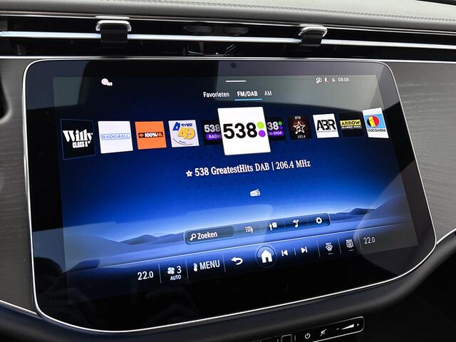 Mercedes-Benz E-KLASSE 300 e Business Solution AMG | Comfortpakket Plus | Winterpakket | Nightpakket | Parkeerpakket | Trekhaak | Panoramaschuifdak | 360° camera | Warmtewerend, donkergetint glas | 19-inch vijfspaak AMG velgen |