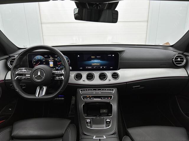 Mercedes-Benz E-KLASSE 200 AMG Nightpakket | Panoramadak | Trekhaak | CarPlay | Sfeerverlichting | Dode Hoek Ass | 360° Camera | Inclusief 24 maanden Mercedes-Benz Certified garantie voor Europa.