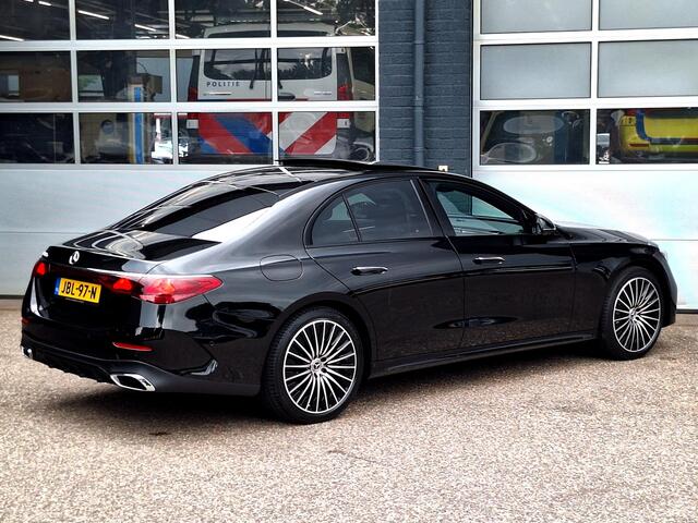 Mercedes-Benz E-KLASSE 300 e Sport Edition | Panoramadak | Night Pakket | Hyperscreen | Burmester 4D | Rijassistentiepakket Plus | Nappaleder Zwart | 360° Camera | Memory Pakket | Stoelverwarming | Stoelventilatie | DIGITAL LIGHT | Keyless-GO | Elektrisch Bedienbare Achterklep