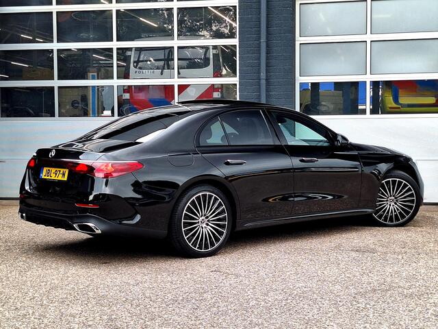 Mercedes-Benz E-KLASSE 300 e Sport Edition | Panoramadak | Night Pakket | Hyperscreen | Burmester 4D | Rijassistentiepakket Plus | Nappaleder Zwart | 360° Camera | Memory Pakket | Stoelverwarming | Stoelventilatie | DIGITAL LIGHT | Keyless-GO | Elektrisch Bedienbare Achterklep