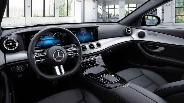 Mercedes-Benz E-estate 300 de AMG Line | Trekhaak | Stoelverwarming | Sfeerverlichting | Widescreen | Achteruitrijcamera |