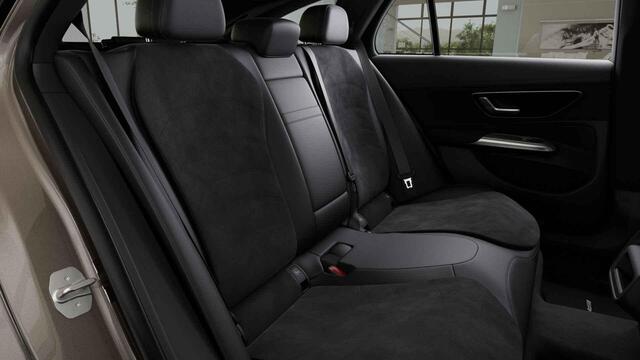 Mercedes-Benz E-estate 300 e AMG Line | Trekhaak | Night pakket | Keyless | Memory | 360 graden camera |