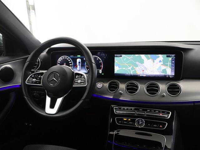 Mercedes-Benz E-estate 200 Premium | Panoramadak | Trekhaak | Stoelverwarming | Getint glas | AMG velgen |