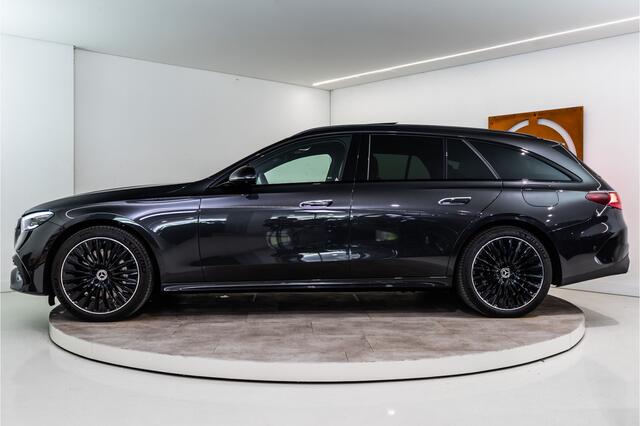 Mercedes-Benz E-estate 300 e AMG 313PK | NL AUTO+NAP | 1e Eig. | Pano | Sfeer | Burmester | VOL! Fabrieksgarantie