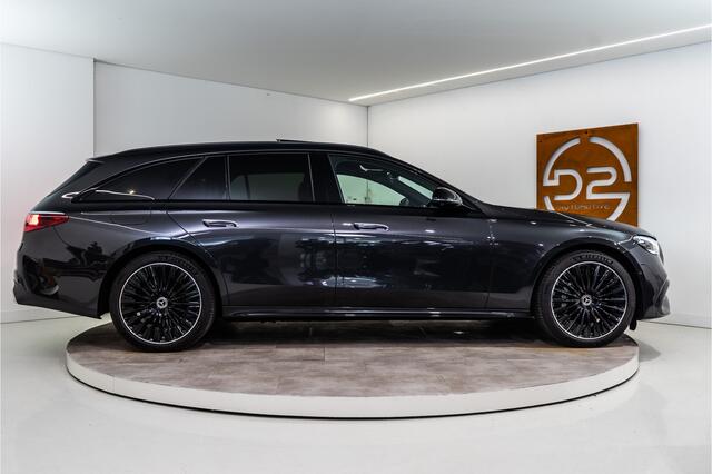 Mercedes-Benz E-estate 300 e AMG 313PK | NL AUTO+NAP | 1e Eig. | Pano | Sfeer | Burmester | VOL! Fabrieksgarantie