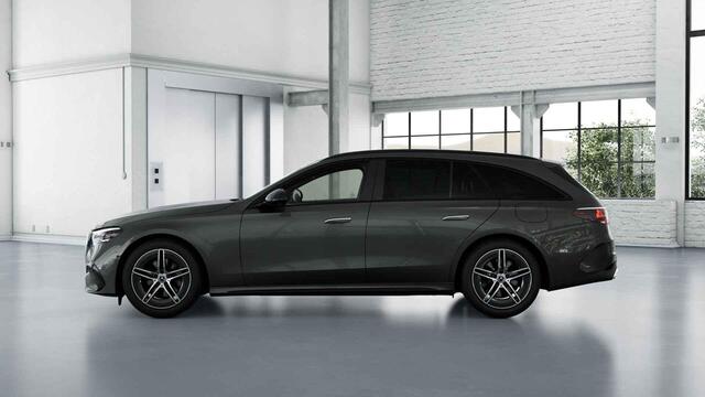Mercedes-Benz E-estate 300 e AMG Line | Night | Panoramadak | Trekhaak | Superscreen | Burmester | Winter pakket |