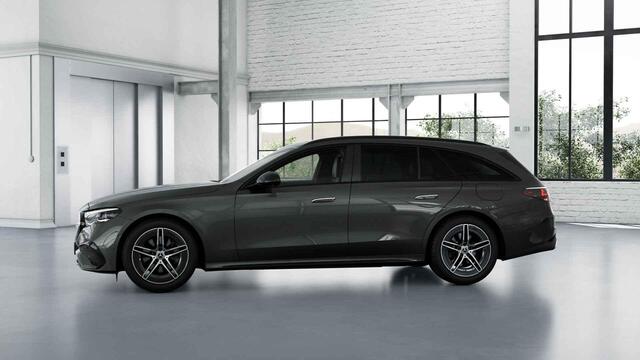 Mercedes-Benz E-estate 300 e AMG Line | Night | Panoramadak | Trekhaak | Superscreen | Burmester | Winter pakket |