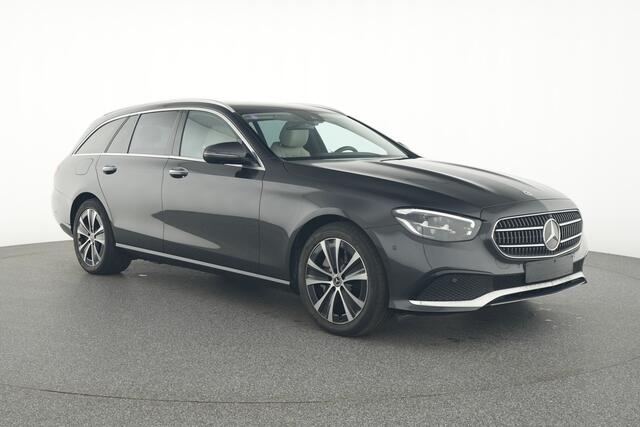Mercedes-Benz E-estate 300 e Plug-In Hybride Premium pakket | Panorama Schuif-Kanteldak | 360° camera | Burmester® Surround-Soundsystem | Lederen Bekleding Inclusief 24 maanden MB Certified garantie voor Europa.