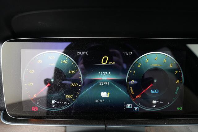 Mercedes-Benz E-estate 300 e Plug-In Hybride Premium pakket | Panorama Schuif-Kanteldak | 360° camera | Burmester® Surround-Soundsystem | Lederen Bekleding Inclusief 24 maanden MB Certified garantie voor Europa.
