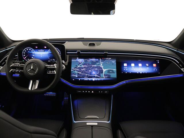 Mercedes-Benz E-estate 300e AMG-line Premium Plus | Trekhaak| Night pakket | Panorama schuif/kanteldak | Adapt.Cruise | Alarm scm3 | HUB | Burmester® Surround | leder pakket | Park pilot icm 360°-camera | Memory seats pack | Keyless Go | nw prijs ¤ 99.381,-