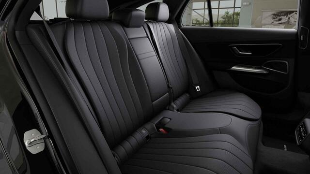 Mercedes-Benz E-estate 300 e AMG Line | Premium plus | Super screen | Head up display | Stoelkoeling | Leder |