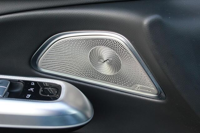 Mercedes-Benz E-estate 300 e AMG Line | Distr | Pano | Burmester | Trekhaak | Memory |