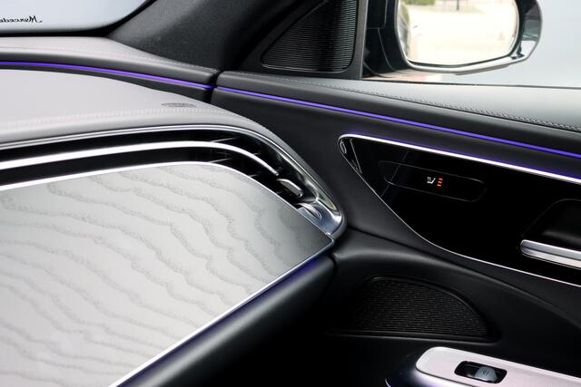 Mercedes-Benz E-estate 200 AMG Line Aut9 | Distronic | Trekhaak | Verwarmd Stuurwiel | Camera | Keyless Go | High Perf. LED | Zitcomfortpakket | Nightpakket |