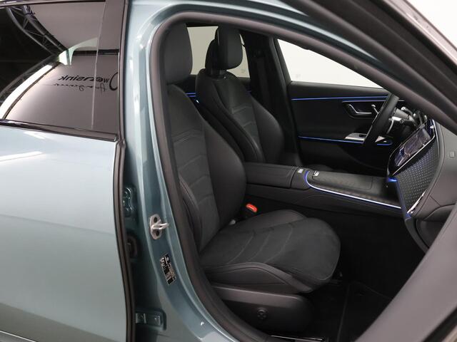 Mercedes-Benz E-estate 300 e AMG Line | Panoramadak | Burmester 4D | Trekhaak | Night pakket | Winter pakket |