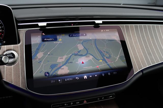 Mercedes-Benz E-estate 300 e AMG Line | Distronic | Panoramadak | Memory | Trekhaak | Soft-Close | Surround Camera | Digital Light | Verwarmd Stuurwiel | Keyless Go | Nightpakket |